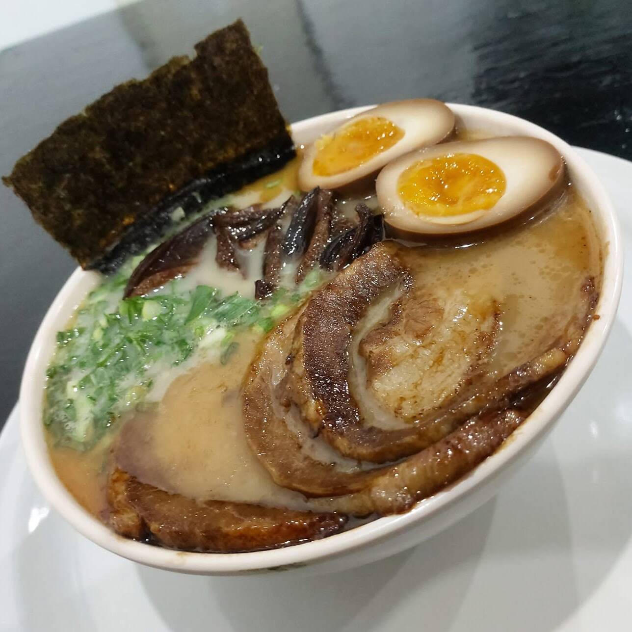 1/2 Ramen Tonkotsu