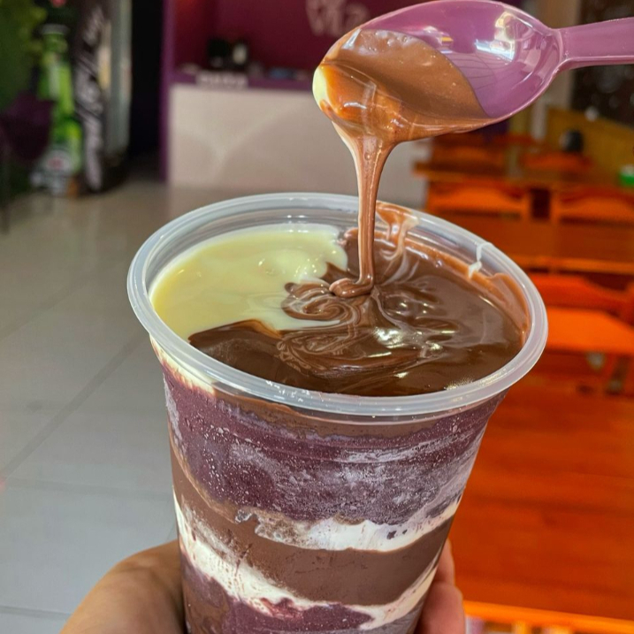 Até 4 acompanhamentos Grátis *