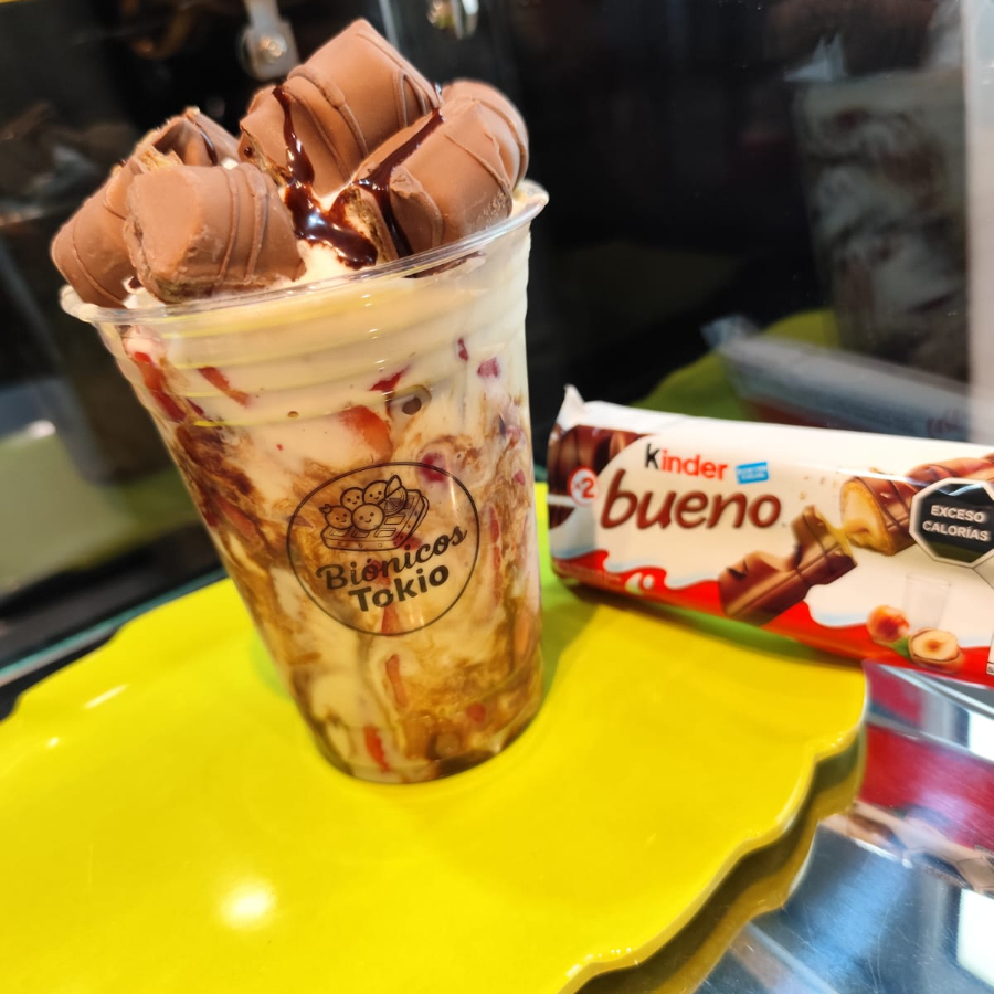 FRESAS KINDER BUENO