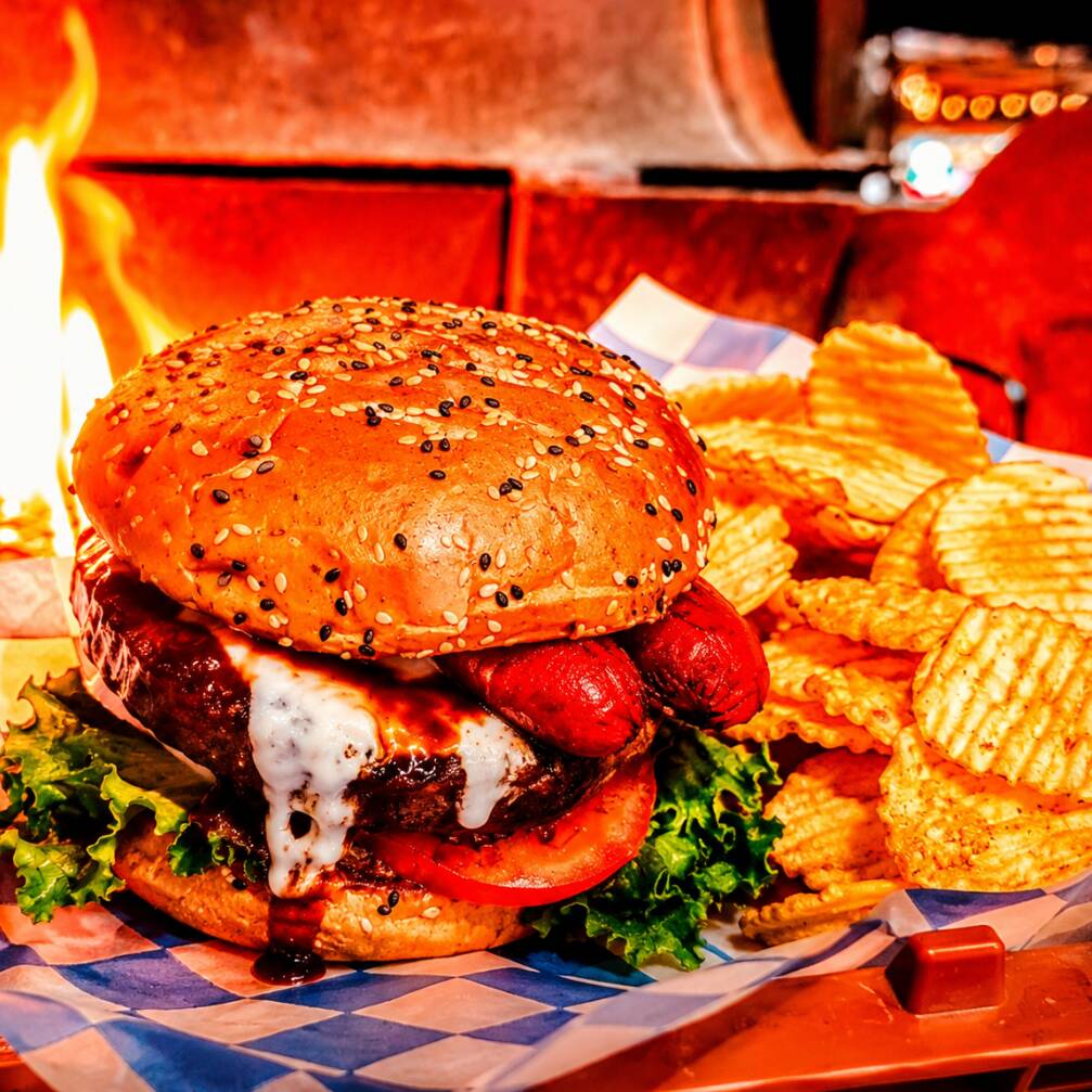 Hamburguesa de Arrachera / Sirloin / Birria