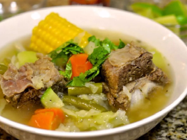 Caldo de Res