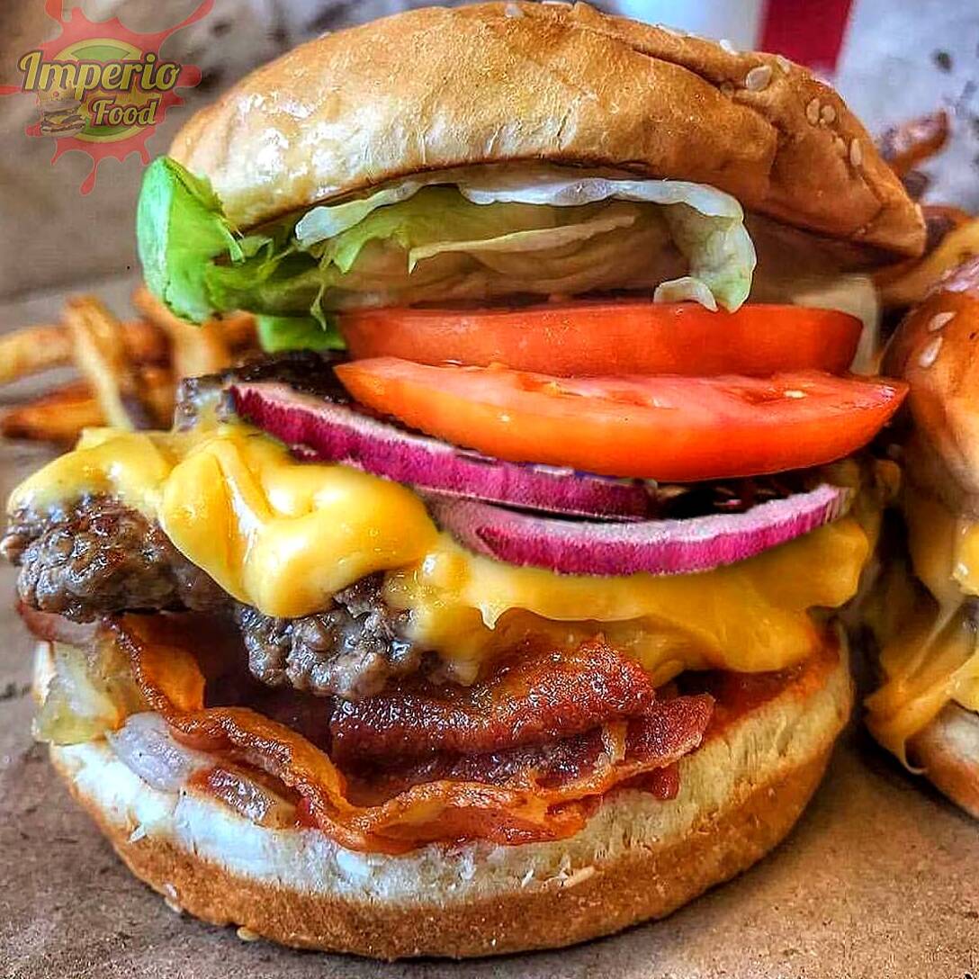 Hamburguesa Cheddar + Papas