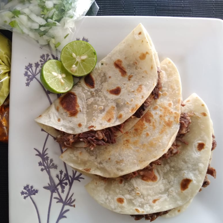 Tacos Barbacoa de Res en Harina (Orden con 5)