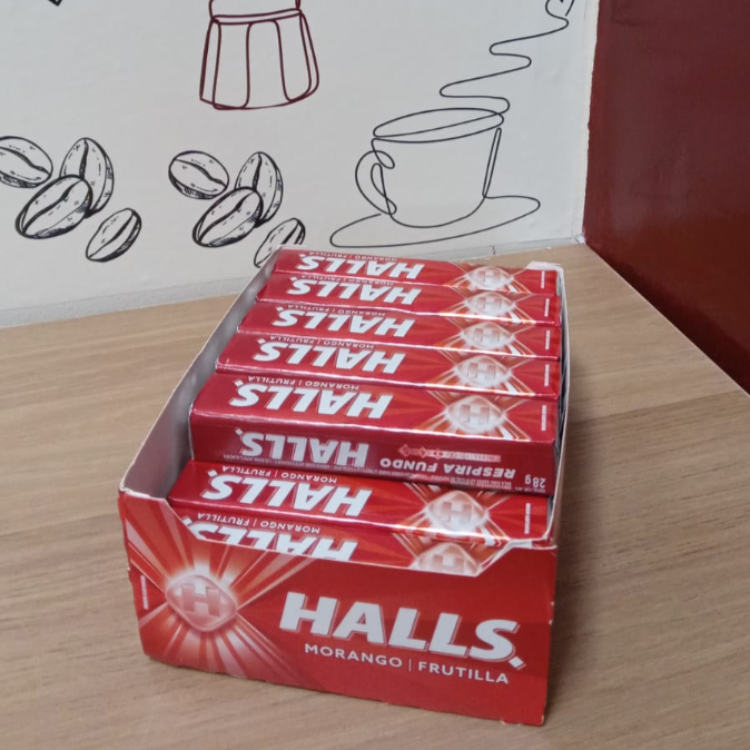inta o frescor intenso com os sabores variados do Halls Sortido: hortelã, eucalipto, menta e frutas. Ideal para aliviar a garganta, refrescar o hálito e manter você ativo o dia todo.