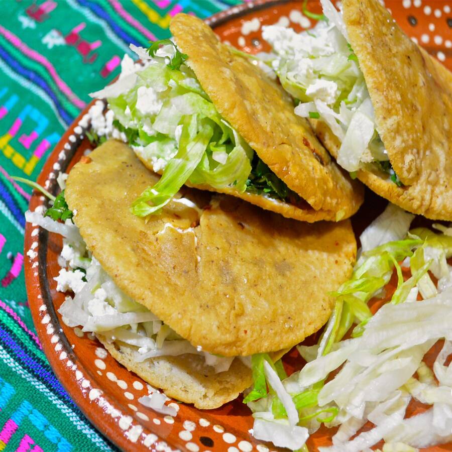 GORDITA FRITA ESPECIAL