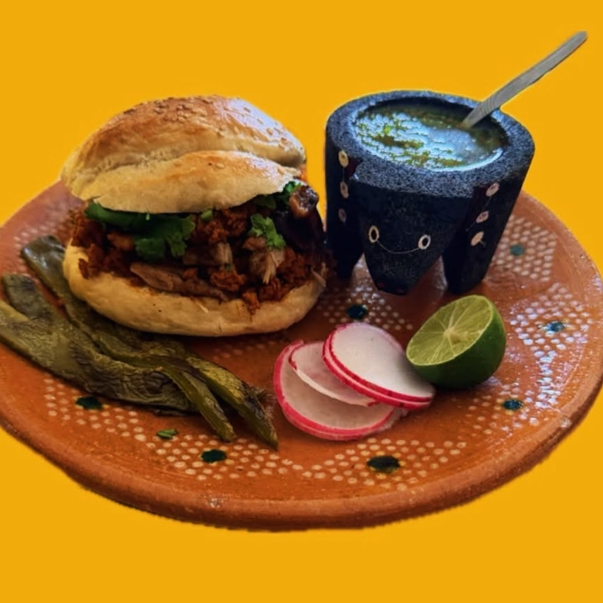 Cemita Combinada (Arrachera y Longaniza)