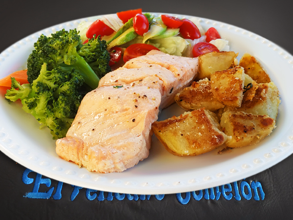 Salmón Pochado