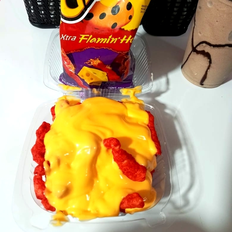 Chetos Flami con Queso Marillo