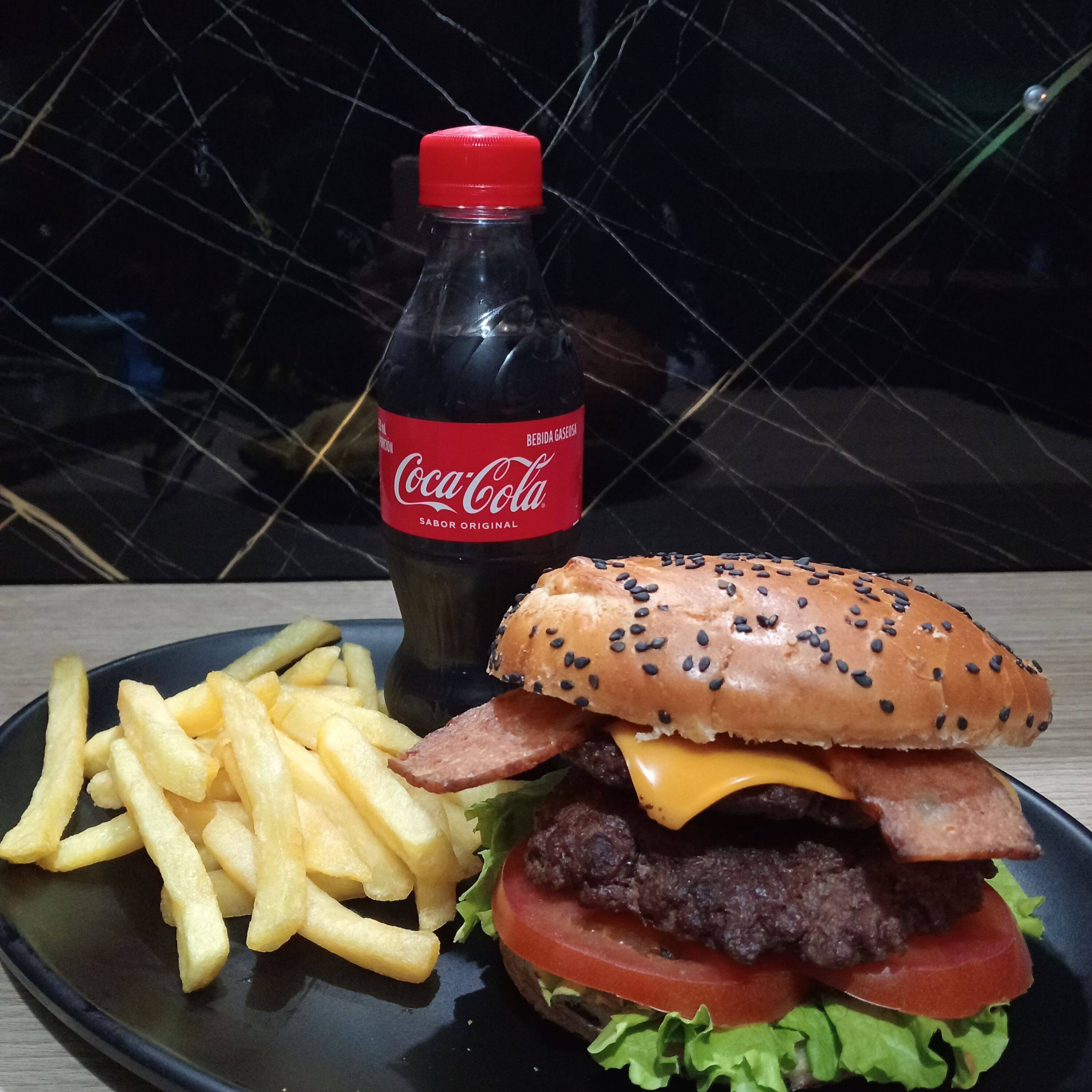 Combo Hamburguesa Doble Carne