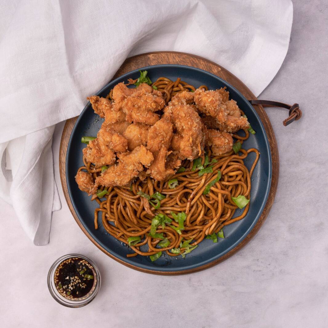 Shanghai scallion oil noodles con pollo