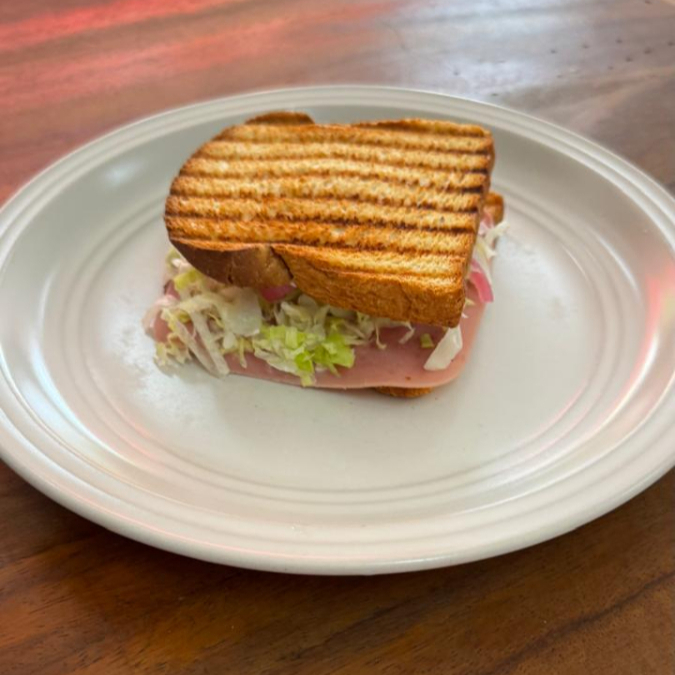 Sándwich de Pollo y Queso