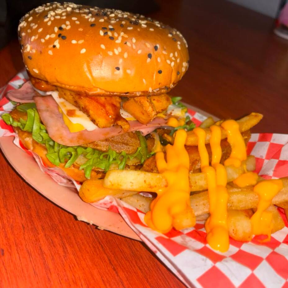 La hamburguesa GaruSuprim