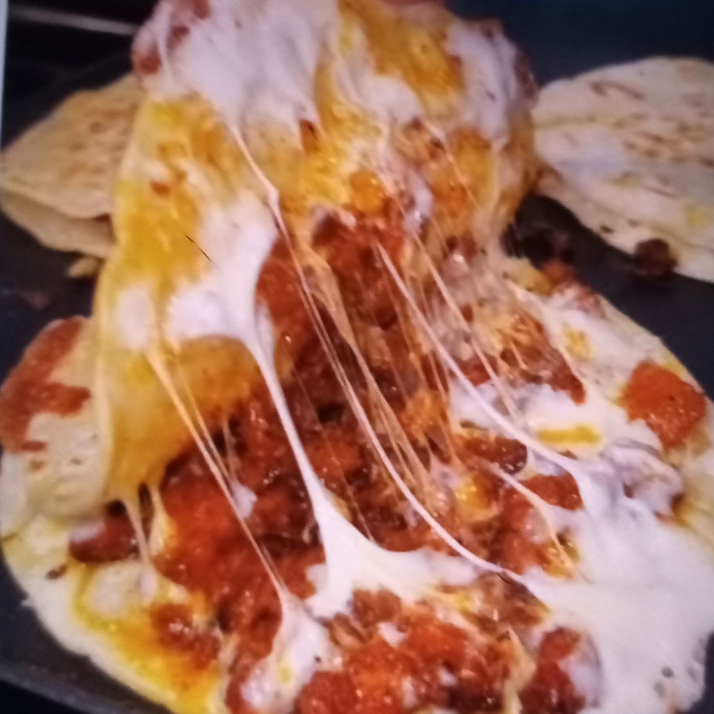 2 QUESADILLAS DE ADOBADA
