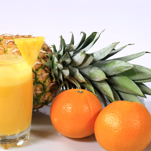 Jugo Tropical-Naranja, Fresa, Piña, Melón, Manzana