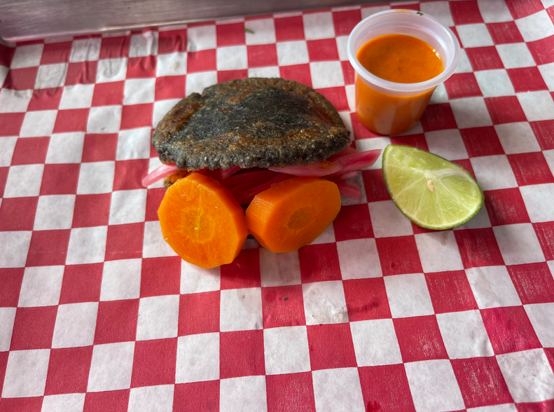 Gorditas De Carnitas