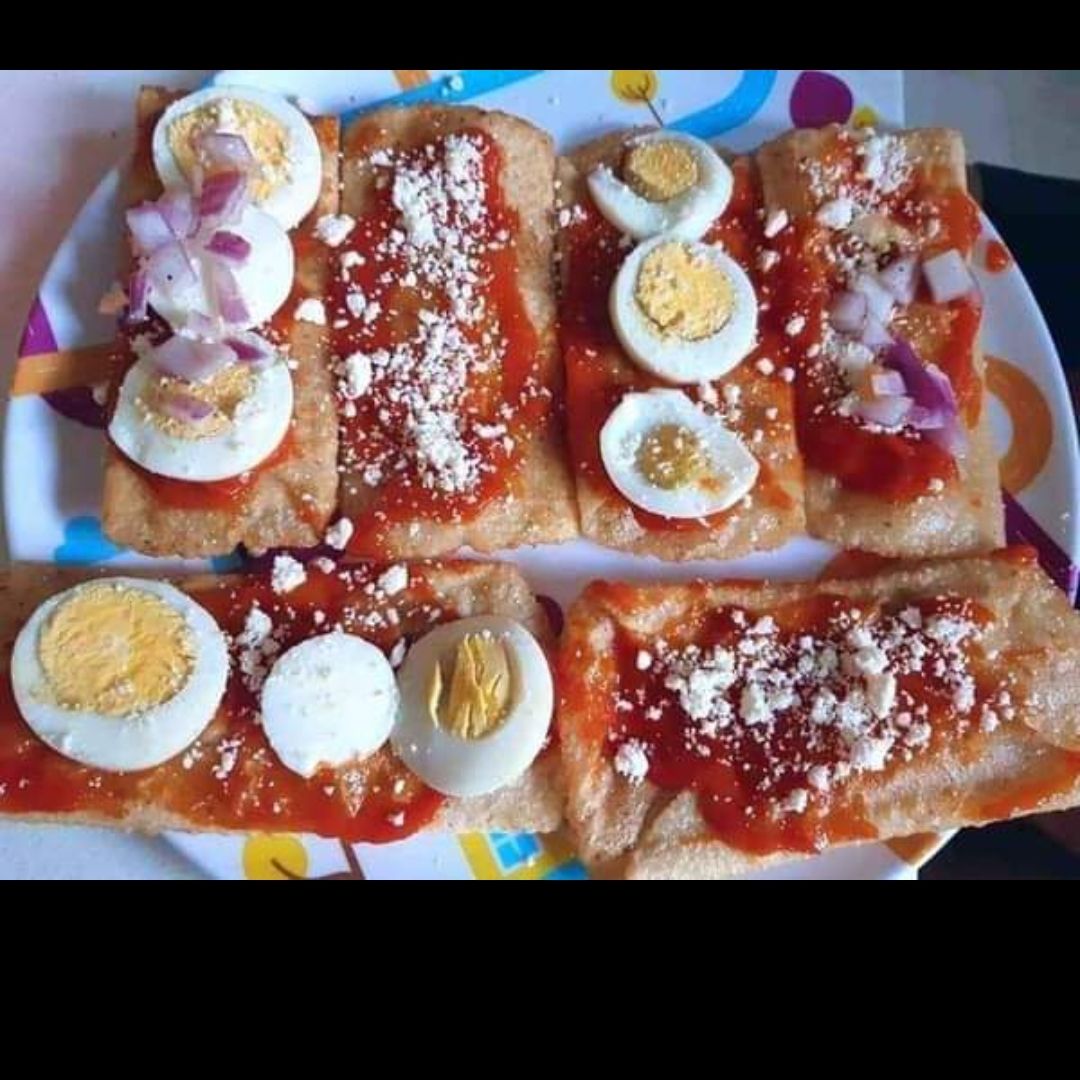 Chalupitas con Huevo Duro 4 pzas