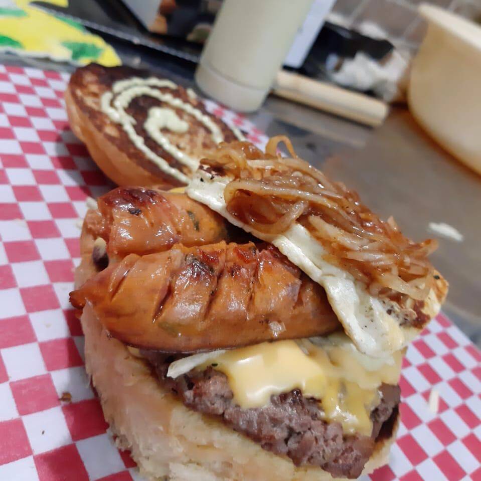 Hamburguesa Costeña