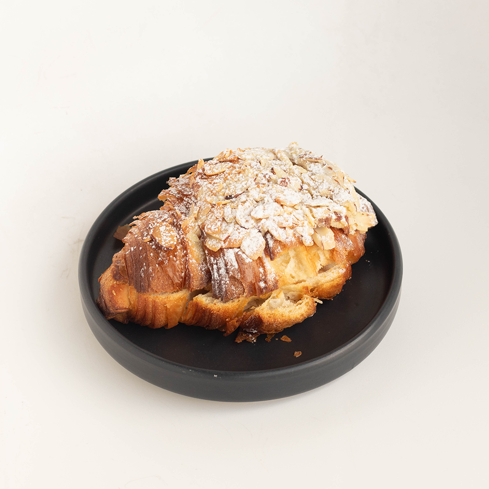 Croissant Aux Amandes