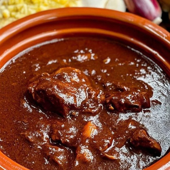 Mole 1Litro + 2 Complementos