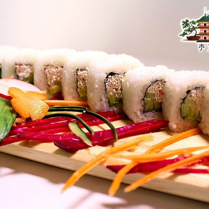 2 California Jaiba Roll Empanizado