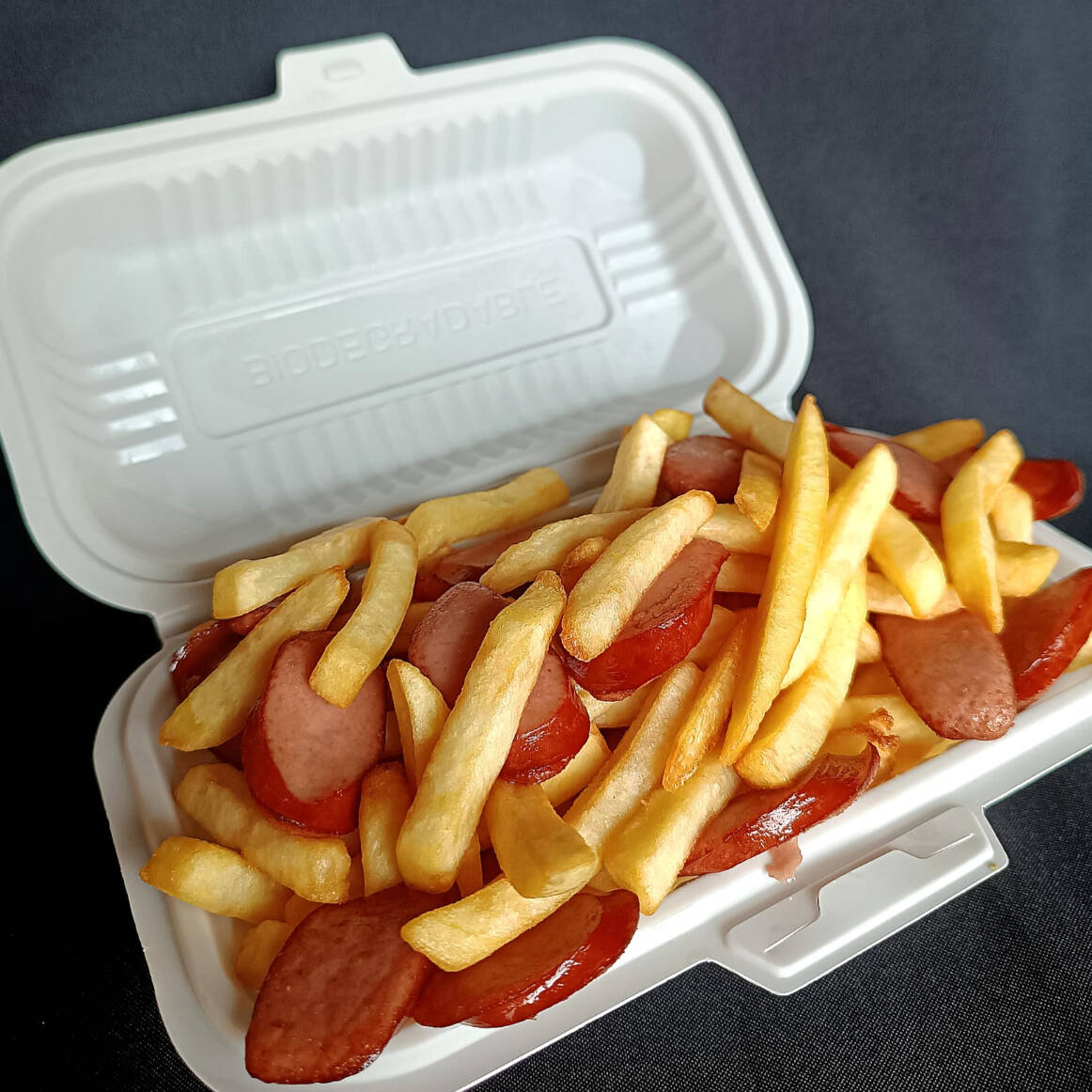 Salchipapas