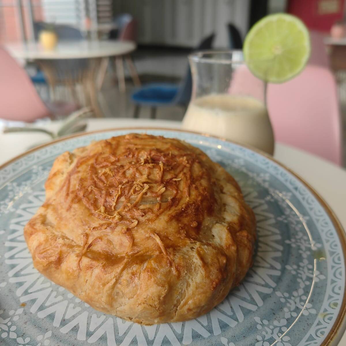 Pastel de Arequipe Queso