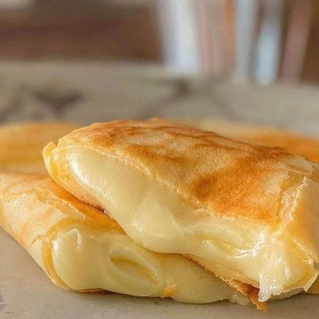 Crepa triple Queso