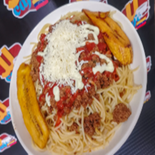 Spaghetti con Carne Mechada Venezolana