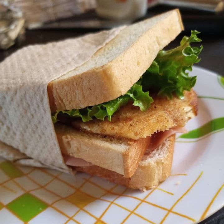 Sandwich Sencillo de Milanesa