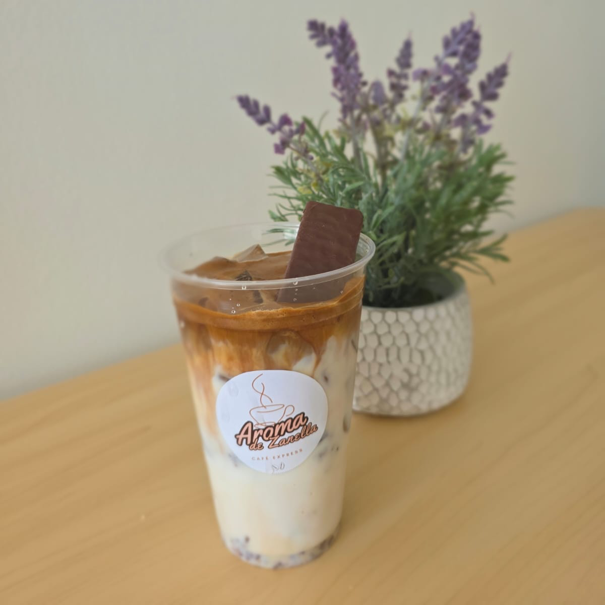 Larícoffe Cold 16 Oz