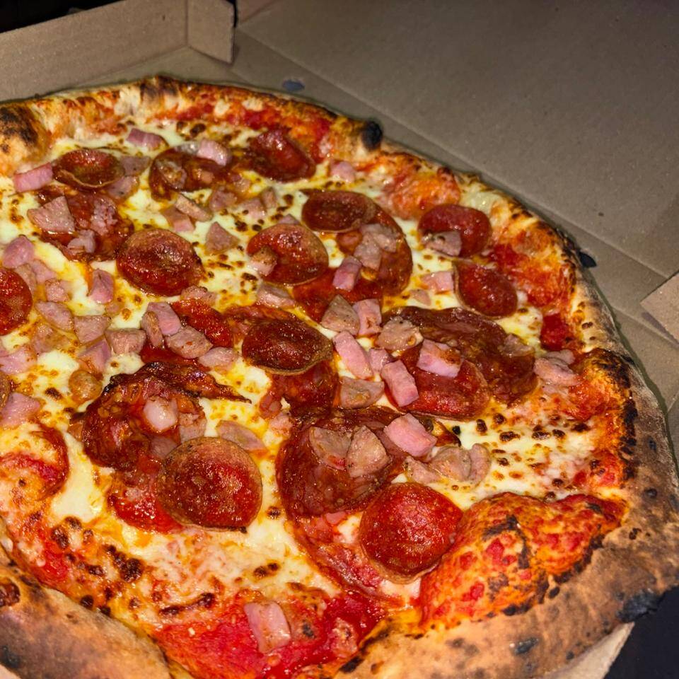 PIZZA GRANDE CARNIVORA