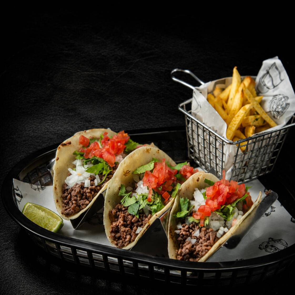 Taquitos De Carne