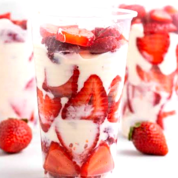 fresas con crema 16 onzas