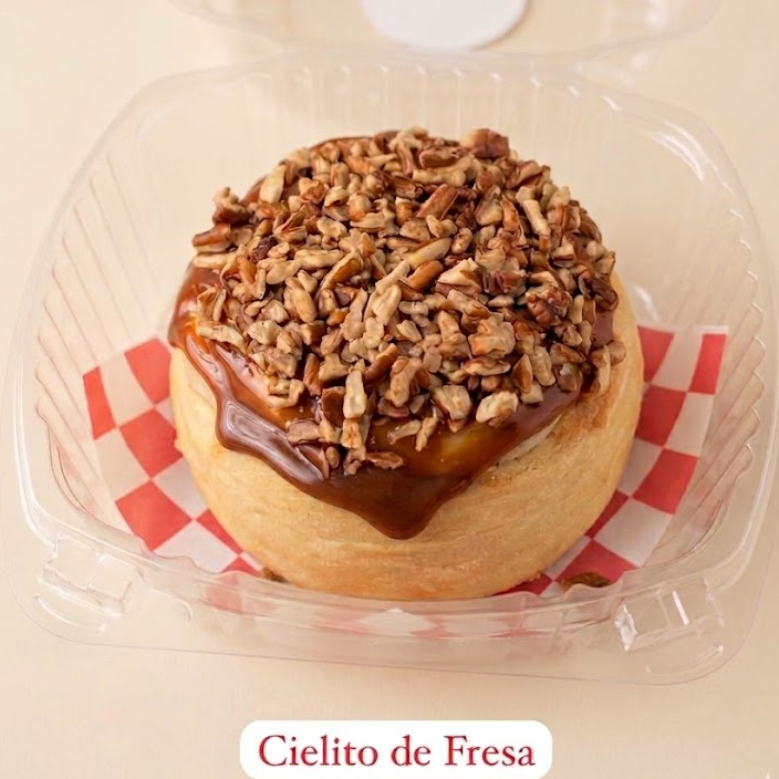 Rol de Canela - Cajeta con Nuez