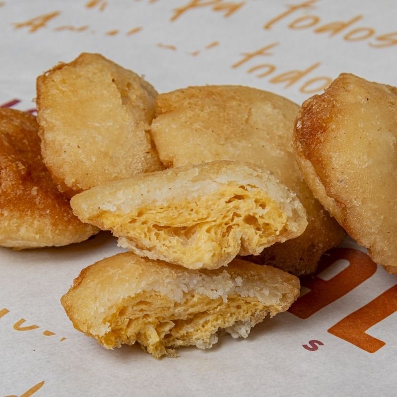 10 Mini Arepitas de Huevo Fritas Tipo Coctel