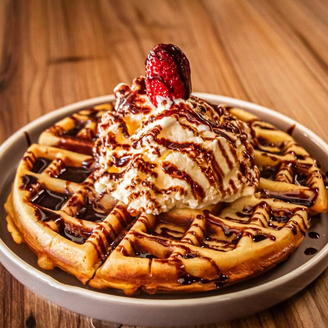 WAFLE CON HELADO