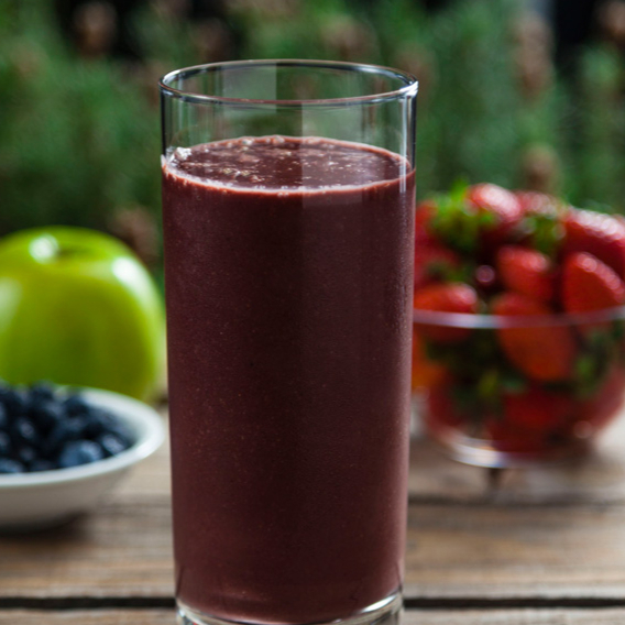 Açai sem adicição de açúcar, sem lactose e sem glúten! Batido com as opções à sua escolha. Usamos Leite ZERO LACTOSE na batida.