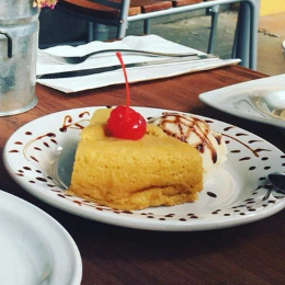 Rebanada De Pan De Elote