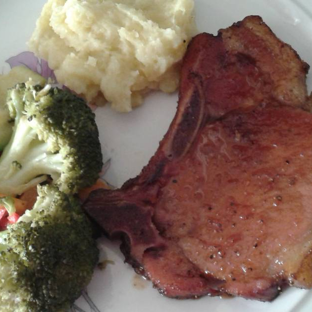 Chuleta Ahumada Asada