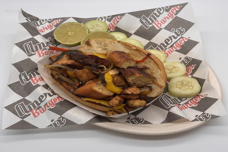 SANDWICH PHILY CHICKEN