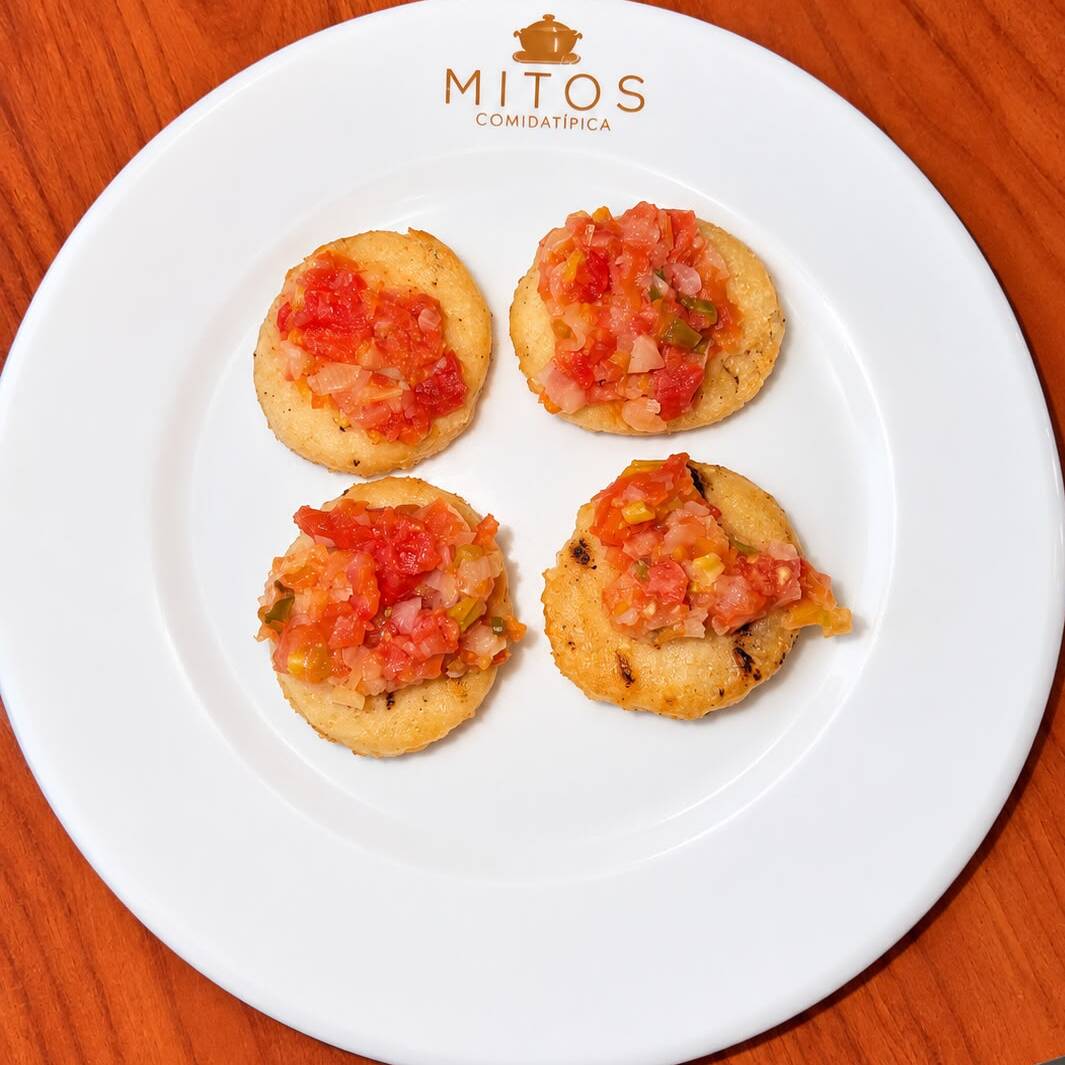Arepas con hogao