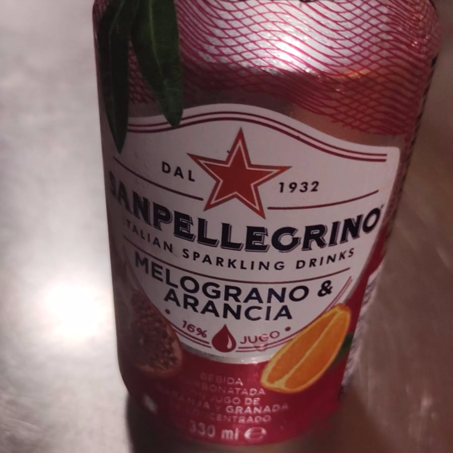 SanPellegrino Sabor Granada y Naranja