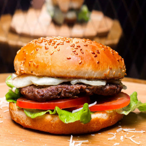 Hamburguesa con Tocino y Manchego