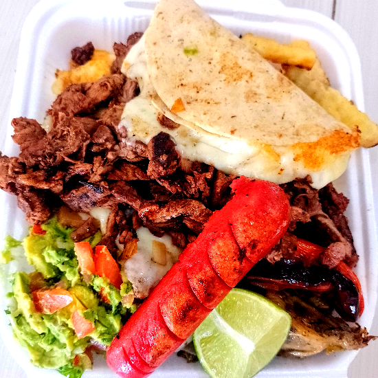 Parrillada Arrachera/Costilla BBQ/Alambre y Bebida