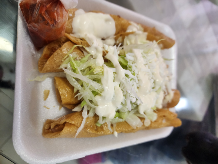 Antojitos Lulu
