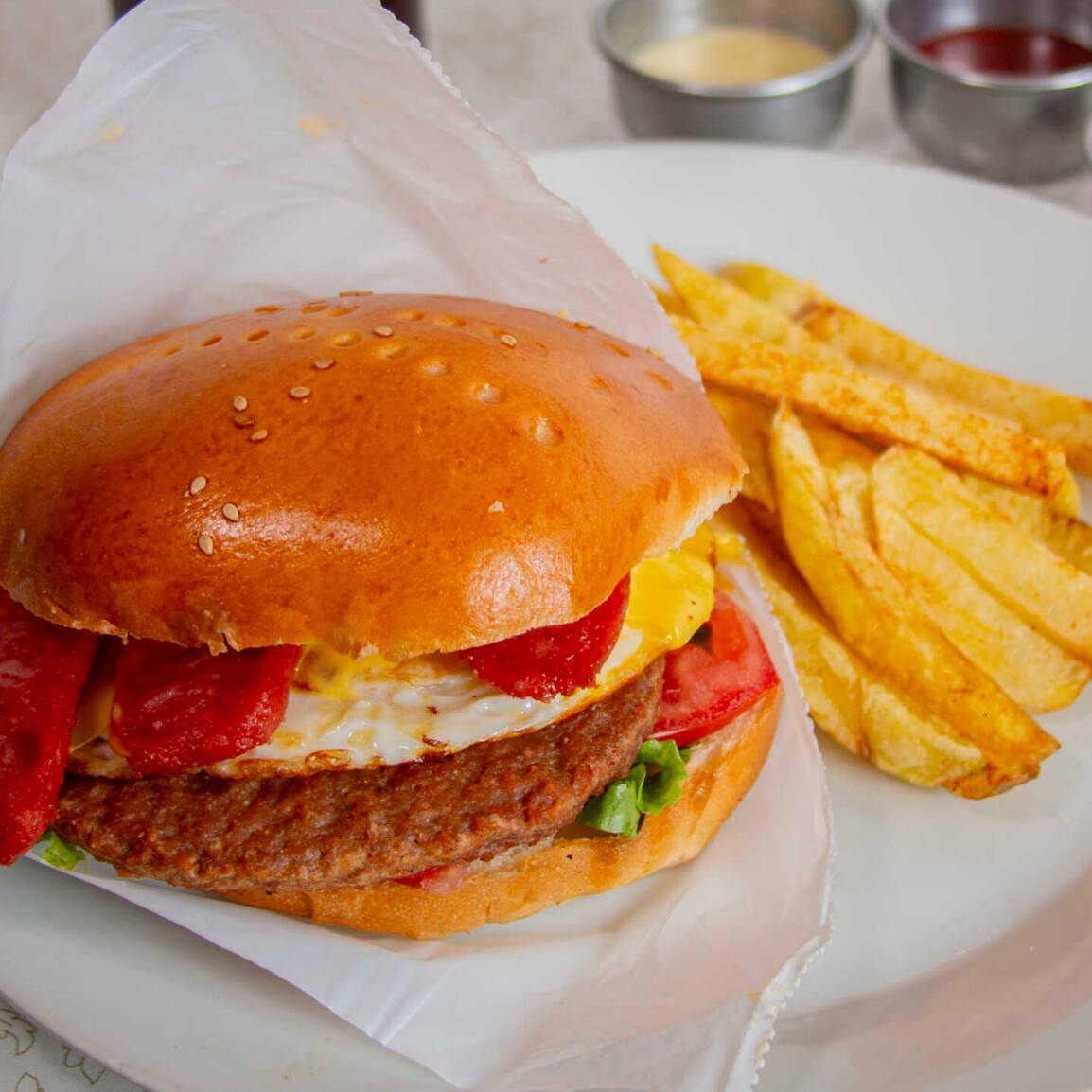 Hamburguesa Zombie  Jr y Guaraná