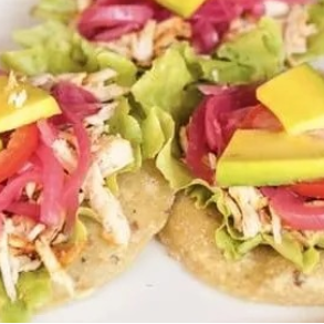 Salbutes de Pollo