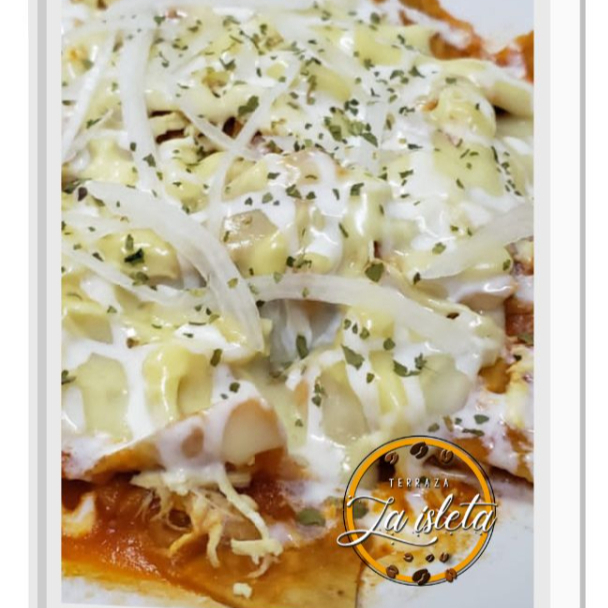 Chilaquiles Gratinados + Refresco