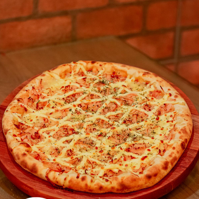 MASSA,MOLHO,MUSSARELA, PEITO DE PERU/CATUPIRY