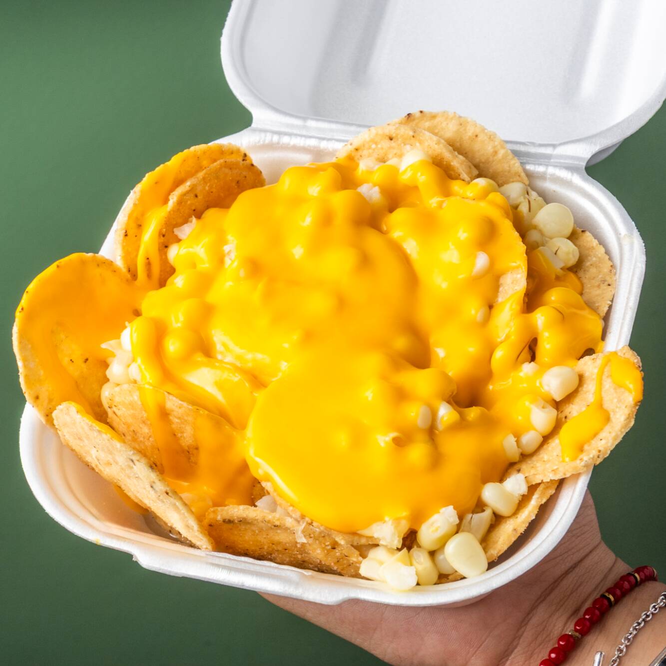 Nachos con Elote
